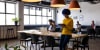 Personnes dans un bureau
